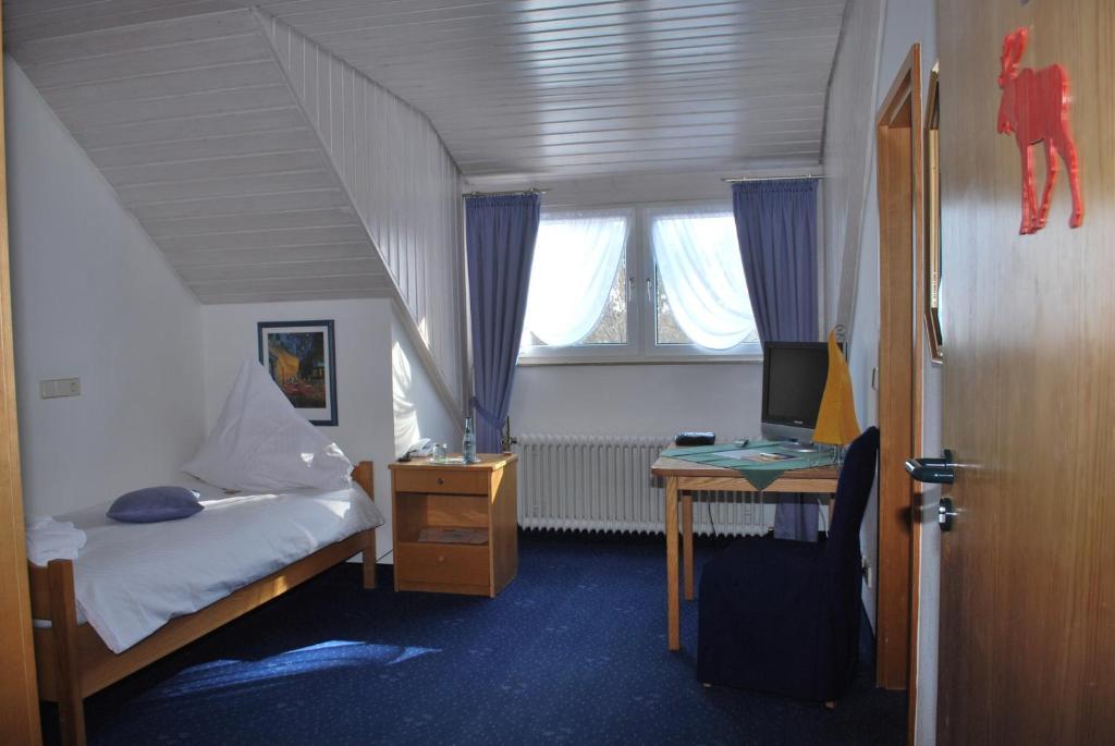 Hotel Garland Villingen-Schwenningen Quarto foto